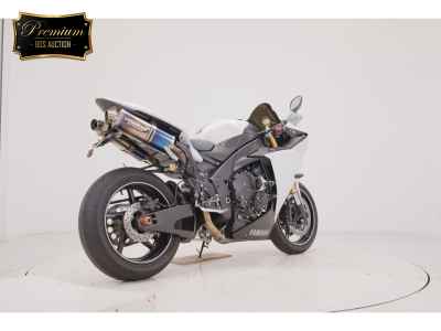 Yamaha YZF-R1 2013