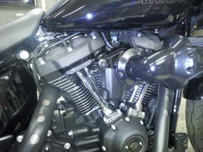 Harley-Davidson FXLRST1920 2024