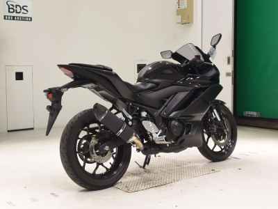 Yamaha YZF-R3 2024