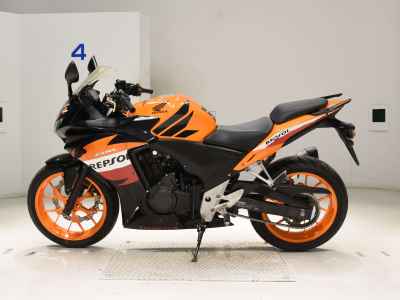 Honda CBR400R 2013
