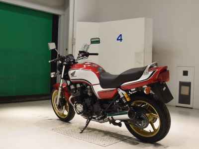 Honda CB750 2007