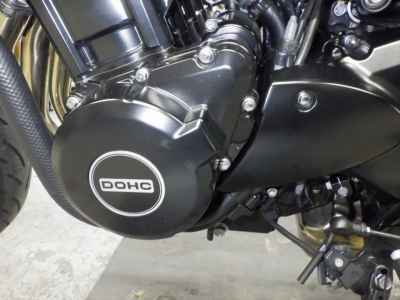 Kawasaki Z900RS 2023