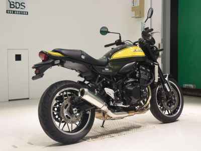 Kawasaki Z900RS 2023