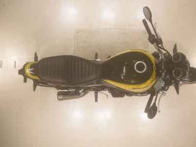 Kawasaki Z900RS 2023