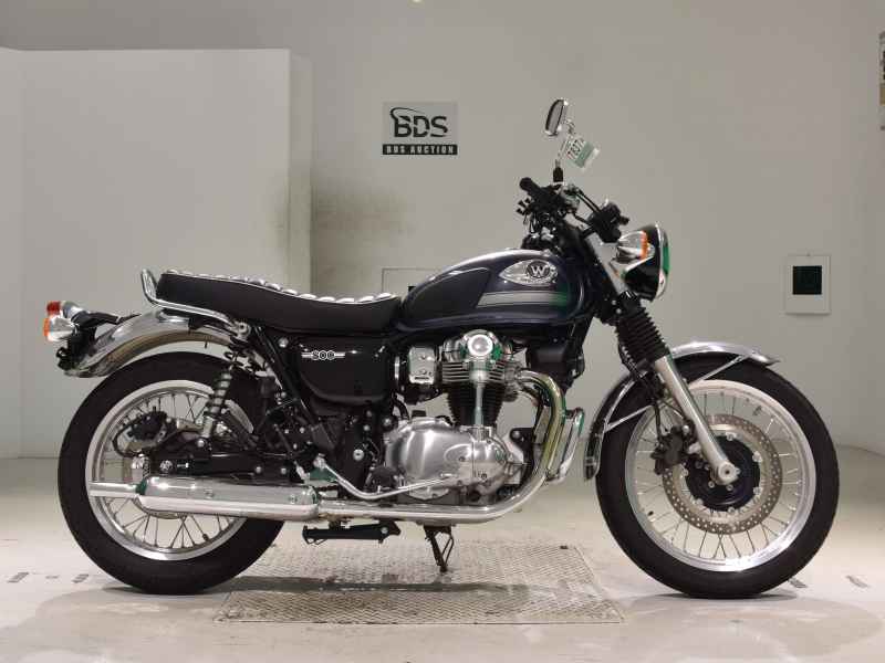 Kawasaki W800 2022