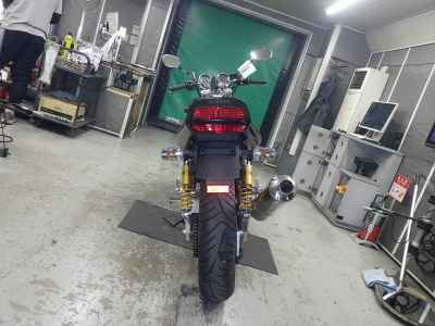 Yamaha XJR400 2007