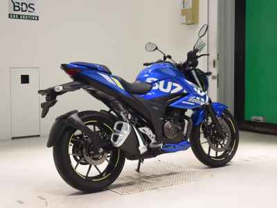 Suzuki Gixxer 250SF