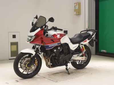 Honda CB400 Super Boldor 2017