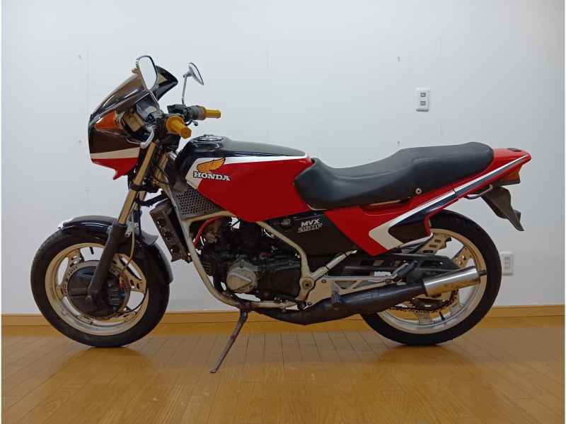 Honda MVX250F