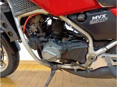 Honda MVX250F