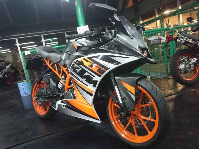 KTM RC 390 2015
