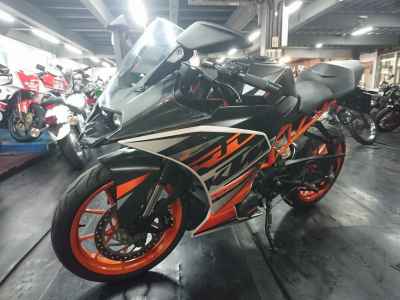 KTM RC 390 2015