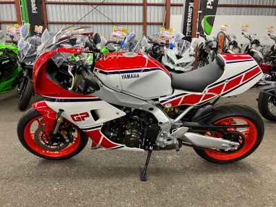 Yamaha XSR900 GP 2025