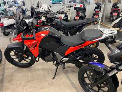 Suzuki V-Strom 250SX