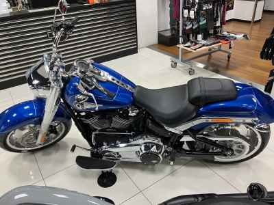 Harley-Davidson FLFB 2025