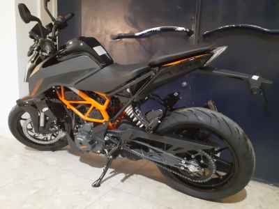 KTM 390 Duke 2023