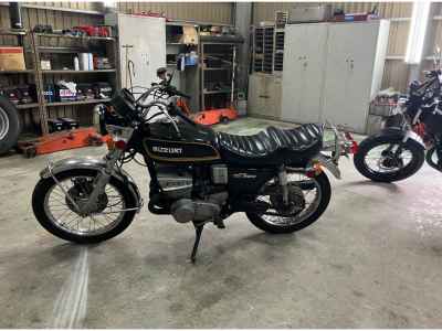 Suzuki GT380
