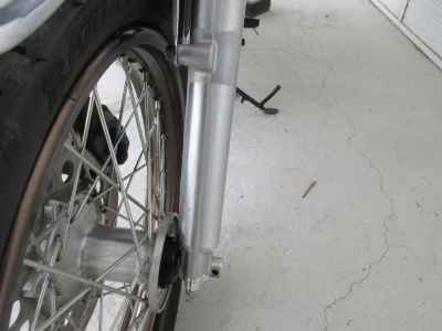 Yamaha SR400 2021