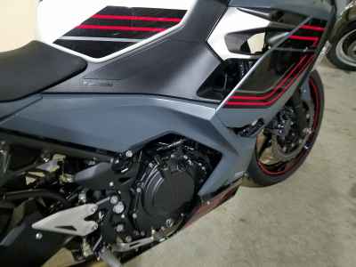Kawasaki Ninja 400 2024