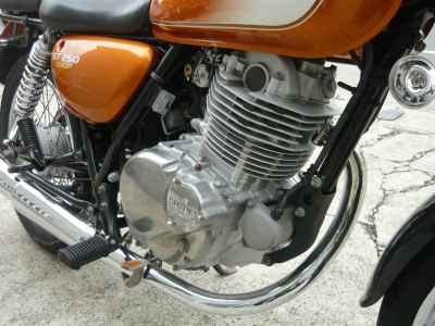 Suzuki ST250E