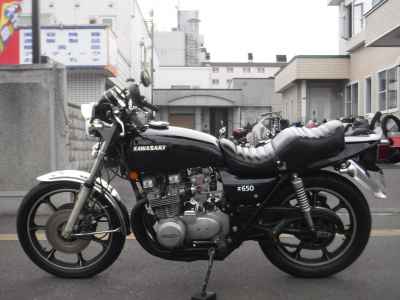 Kawasaki Z650 2021