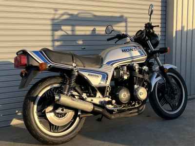 Honda CB900F 2012
