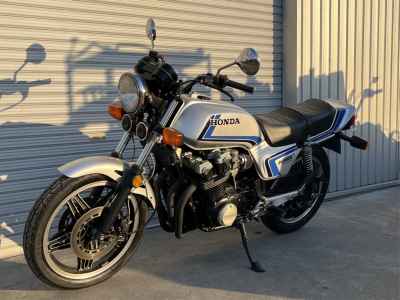 Honda CB900F 2012