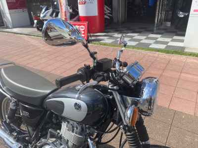 Yamaha SR400 2021
