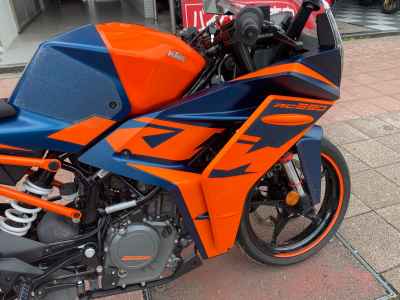 KTM RC 390 2022