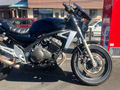Kawasaki Balius ZR250
