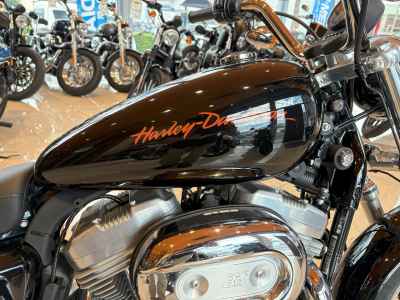Harley-Davidson Sportster XL883R 2012