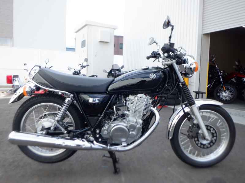 Yamaha SR400 2017