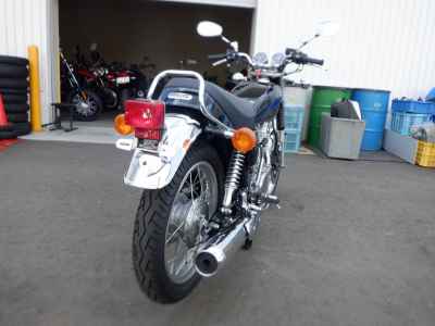 Yamaha SR400 2017