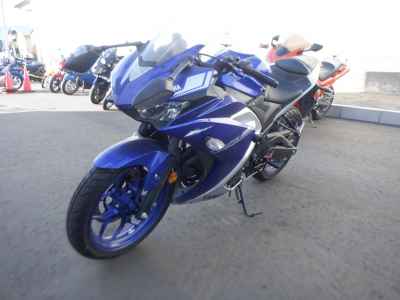 Yamaha YZF-R25 2017