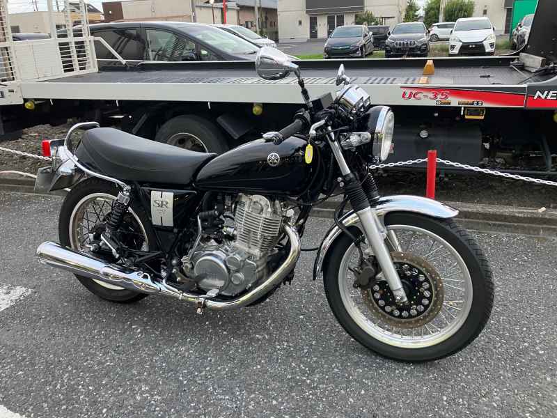 Yamaha SR400 2020