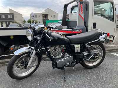 Yamaha SR400 2020