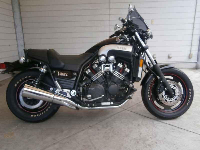 Yamaha V-Max 1200 2006