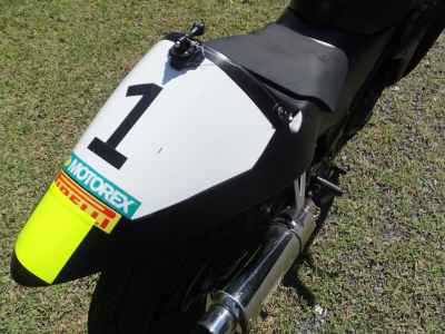 Honda CBR250R 2011