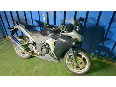 Honda CBR250R 2011
