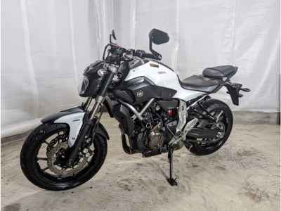Yamaha MT-07 2015