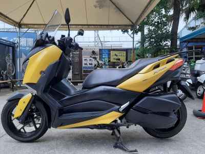 Yamaha XMAX 250