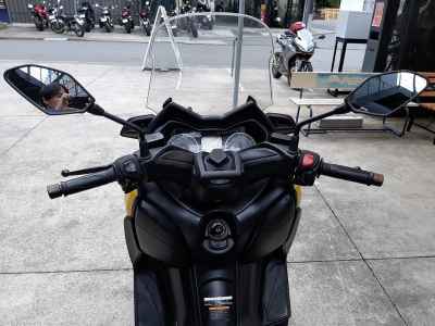 Yamaha XMAX 250