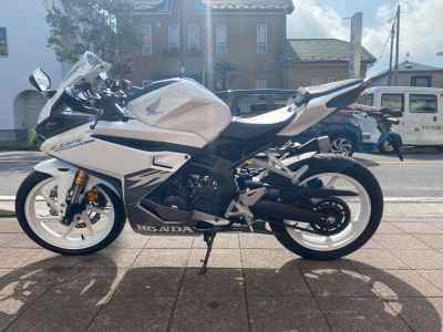 Honda CBR250RR 2023