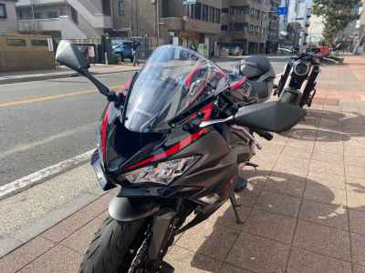 Kawasaki Ninja ZX-6R 2022