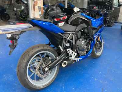 Suzuki GSX-8R 2025