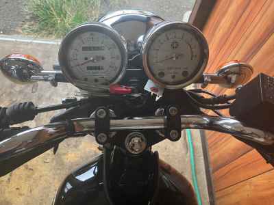 Yamaha SR400 2020