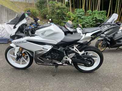 Honda CBR250RR 2023