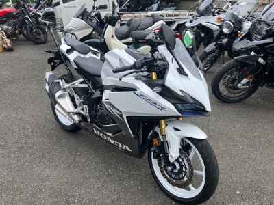 Honda CBR250RR 2023