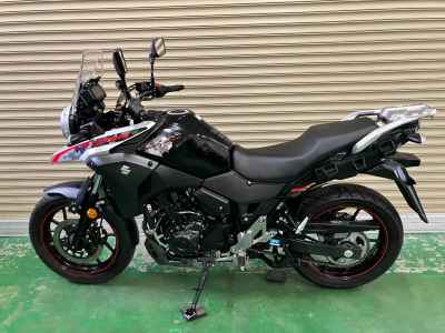 Suzuki GSR250