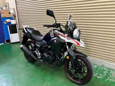 Suzuki GSR250